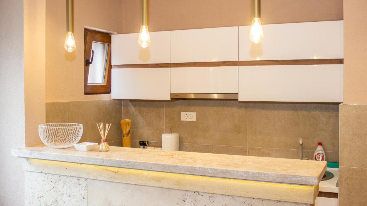 Live By The Sea, Bijela Apartment Rake Bagian luar foto